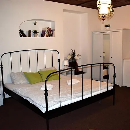 Zidovna Aparthotel