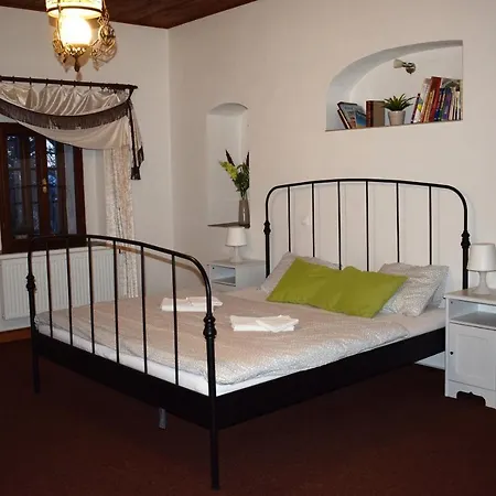 Zidovna Aparthotel