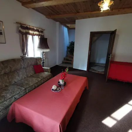 Zidovna Aparthotel *